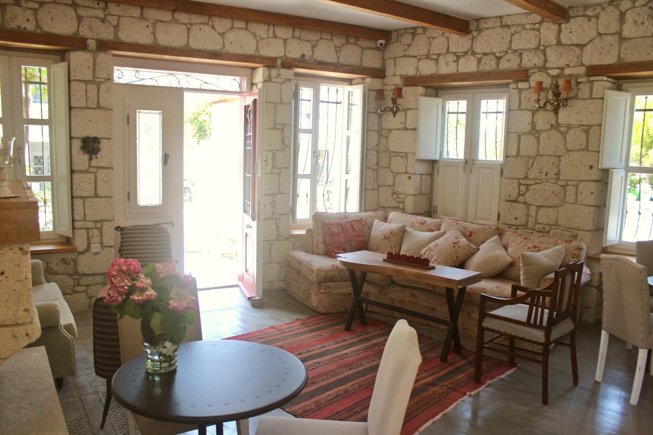 Salyangoz Bed and Breakfast Alaçatı Buitenkant foto